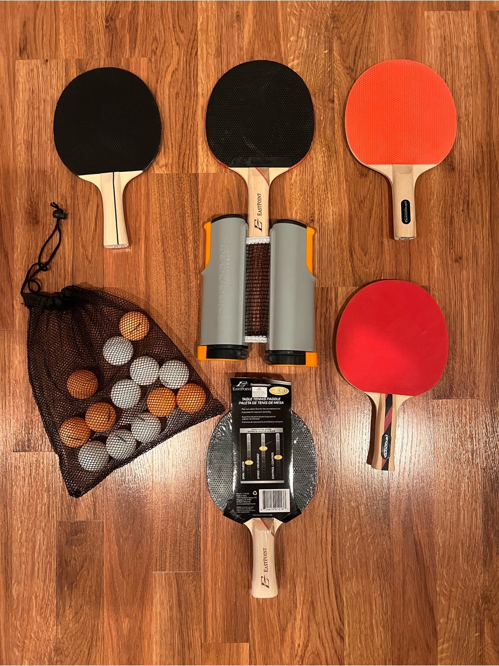 Portable Table Tennis / Ping Pong Set – Retractable Net, 5 Paddles & 13 Balls